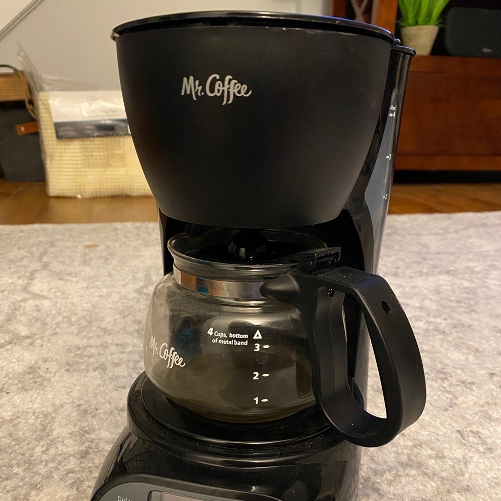 Mr. Coffee 4-Cup Coffee Maker
